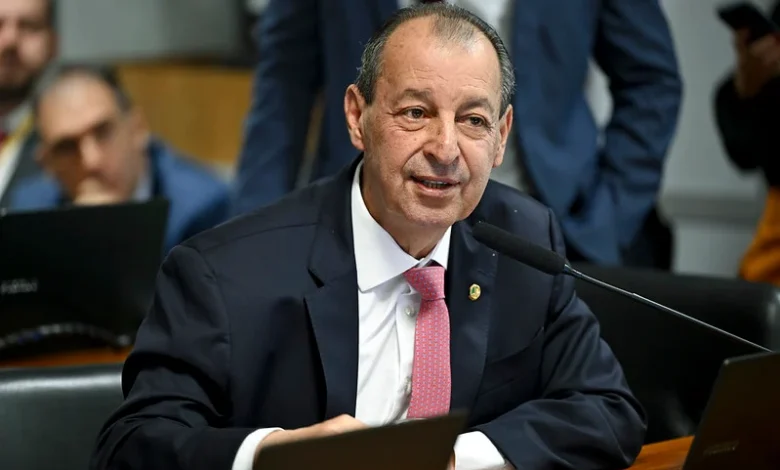 Omar Aziz vence o segundo turno e assume o governo do Amazonas