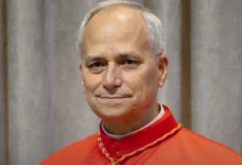 Papa Leão 14 passa por cirurgia e Vaticano confirma diagnóstico de câncer