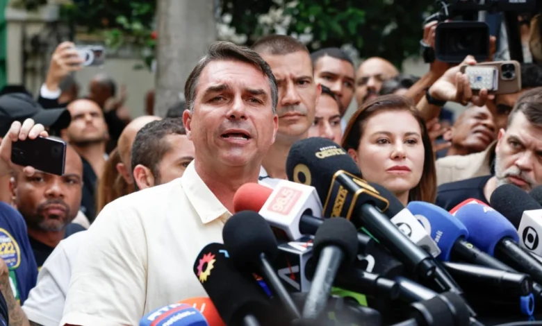 Paulo Nogueira Batista Jr. critica reação do mercado financeiro à candidatura de Flávio Bolsonaro