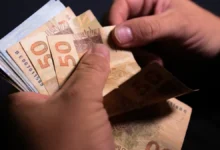 Penhora de salário para quitar dívidas é autorizada pelo STJ em casos específicos