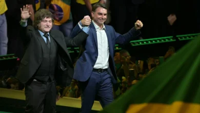 Pesquisa aponta que maioria dos argentinos quer reconhecimento de Lula por Milei
