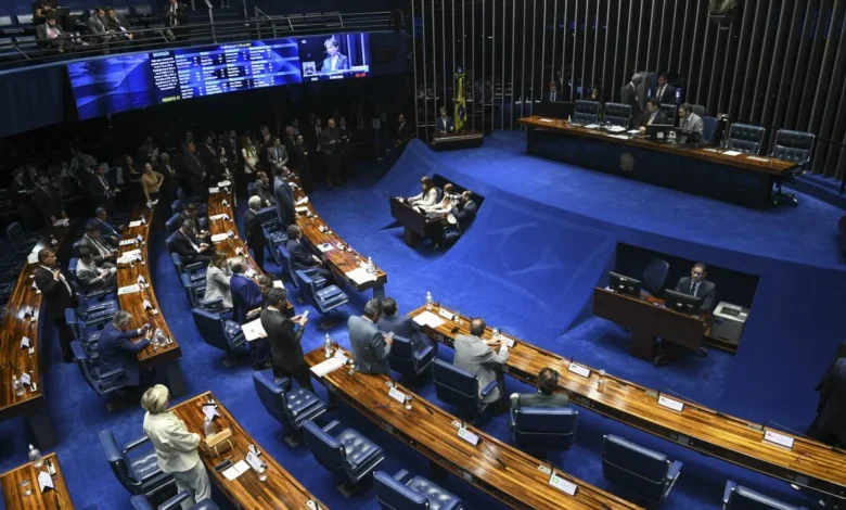 Pesquisa Datafolha aponta cenário para o Senado em SP, RJ, MG, DF e PE nas eleições de 2026