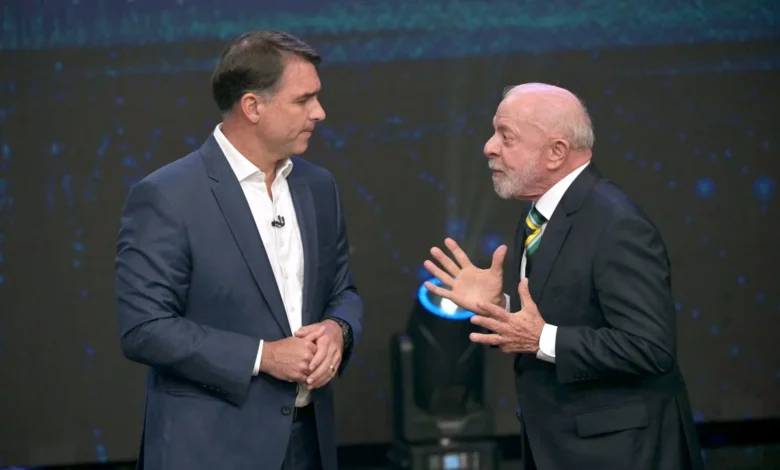 Pesquisa quaest aponta empate técnico entre flávio bolsonaro e lula na reta final