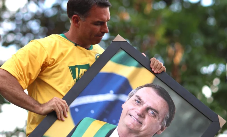 PGR manifesta apoio à retomada de visitas de Flávio Bolsonaro ao ex-presidente