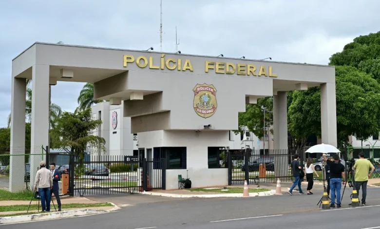 Polícia Federal investiga suspeitos de planejar ataques contra embaixada dos Estados Unidos