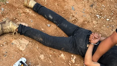 Policial militar de folga detém dupla após assalto com idosa refém no Distrito Federal