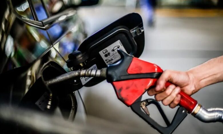 Preço da gasolina recua 9,5% em Goiânia e etanol é encontrado a R$ 3,30