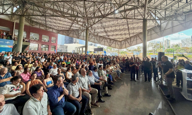 Prefeitura de Goiânia adianta salário de servidores municipais para o Dia do Servidor Público