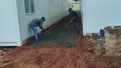 Prefeitura de Senador Canedo admite indefinição sobre transferência de alunos em escola com lama