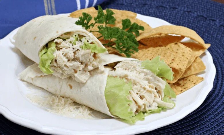 Receitas práticas e proteicas com frango desfiado para o lanche