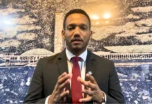 Rick Azevedo aponta resistência de Flávio Bolsonaro ao fim da escala 6x1