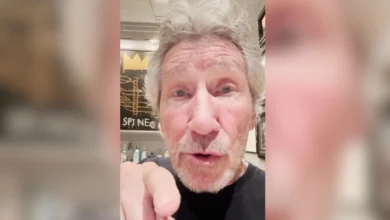Roger Waters declara voto em Lula e critica Flávio Bolsonaro