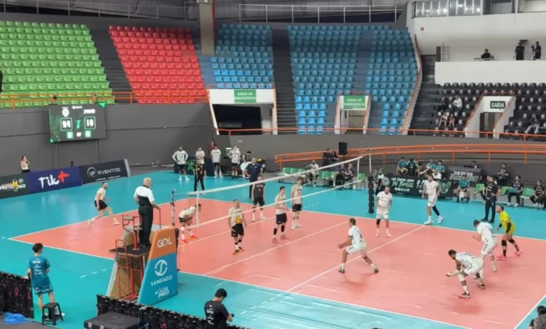 Saneago Goiás Vôlei domina Promais e garante vaga na decisão do Campeonato Goiano
