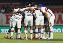 São Paulo bate o Vasco por 1 a 0 no Morumbis e emenda a quinta vitória seguida em casa no Brasileirão