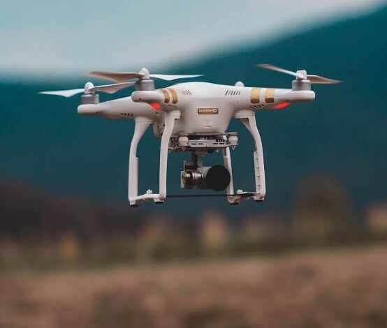 Seduc investe em drones para monitoramento ambiental do Rio Meia Ponte