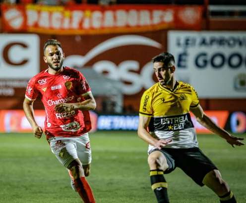 Série B tem data e horário alterados para jogo decisivo entre Vila Nova e Criciúma