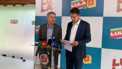 Sidônio Palmeira aponta crime em repasses de Flávio Bolsonaro para empresa de inteligência artificial