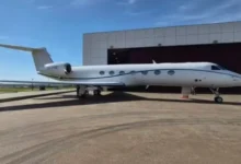 Sigilo de 100 anos é imposto pela FAB em lista de passageiros de aeronave de Vorcaro
