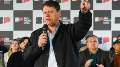 Tarcísio pede respeito às urnas e foca na oposição