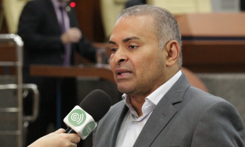Thialu Guiotti avança na disputa pela presidência da Câmara de Goiânia