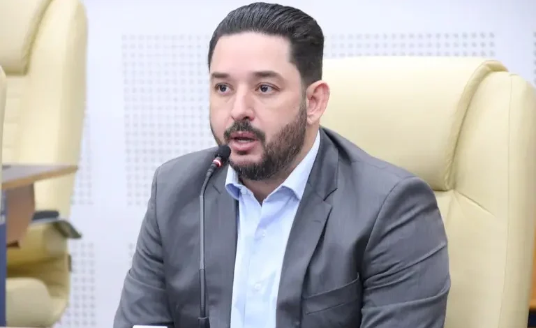 Thialu Guiotti conquista presidência da Câmara de Goiânia com voto unânime para o biênio 2027-2028
