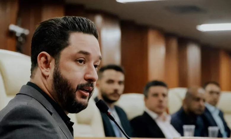Thialu Guiotti é eleito presidente da Câmara de Goiânia para o biênio 2027-2028