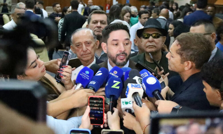 Thialu Guiotti garante autonomia legislativa na presidência da Câmara de Goiânia