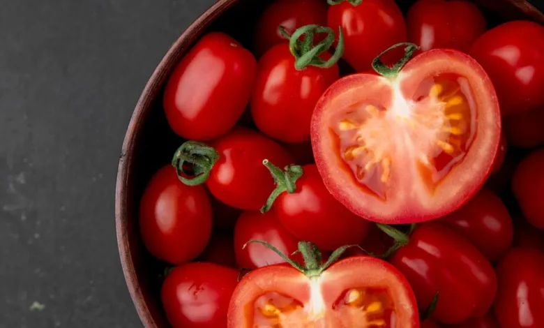 Tomate chega a r$ 15 o quilo e preço dispara nas hortaliças