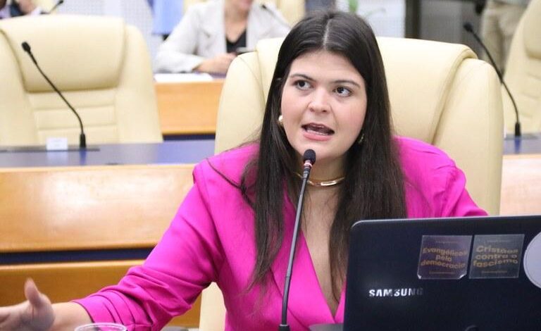 Tre-go ratifica cassação de Aava Santiago por infidelidade partidária