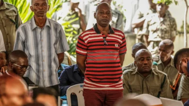 Tribunal queniano condena falso pastor por assassinato em massa