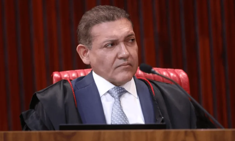 Tribunal Superior Eleitoral cobra da Meta relatório sobre o canal Exército do Lula