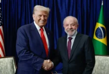 Trump afirma ter atendido pedido de Lula para não interferir nas eleições do Brasil