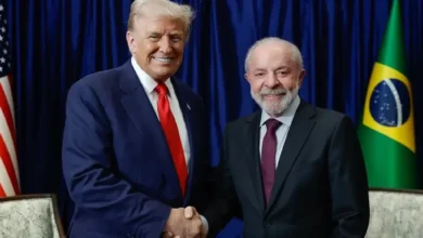 Trump afirma ter atendido pedido de Lula para não interferir nas eleições do Brasil