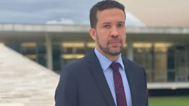 UTI em São Paulo recebe deputado André Janones após crise de arritmia