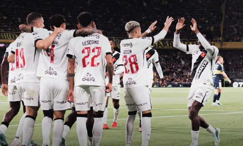 Vasco supera Boca Juniors em La Bombonera e conquista vantagem na Sul-americana