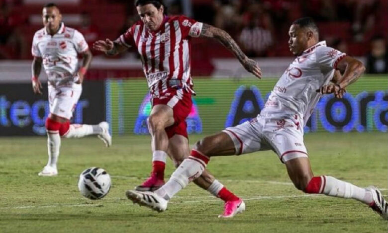 Vila Nova mantém liderança na Série B enquanto Goiás renova esperanças de acesso