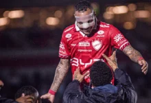 Vila Nova vence Botafogo-sp com gol decisivo de Janderson e segue líder