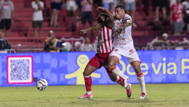 Vila Nova vence Náutico e reassume a liderança isolada da Série B