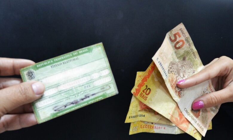 Voto consciente ou troca de favores: o peso das escolhas políticas no cotidiano